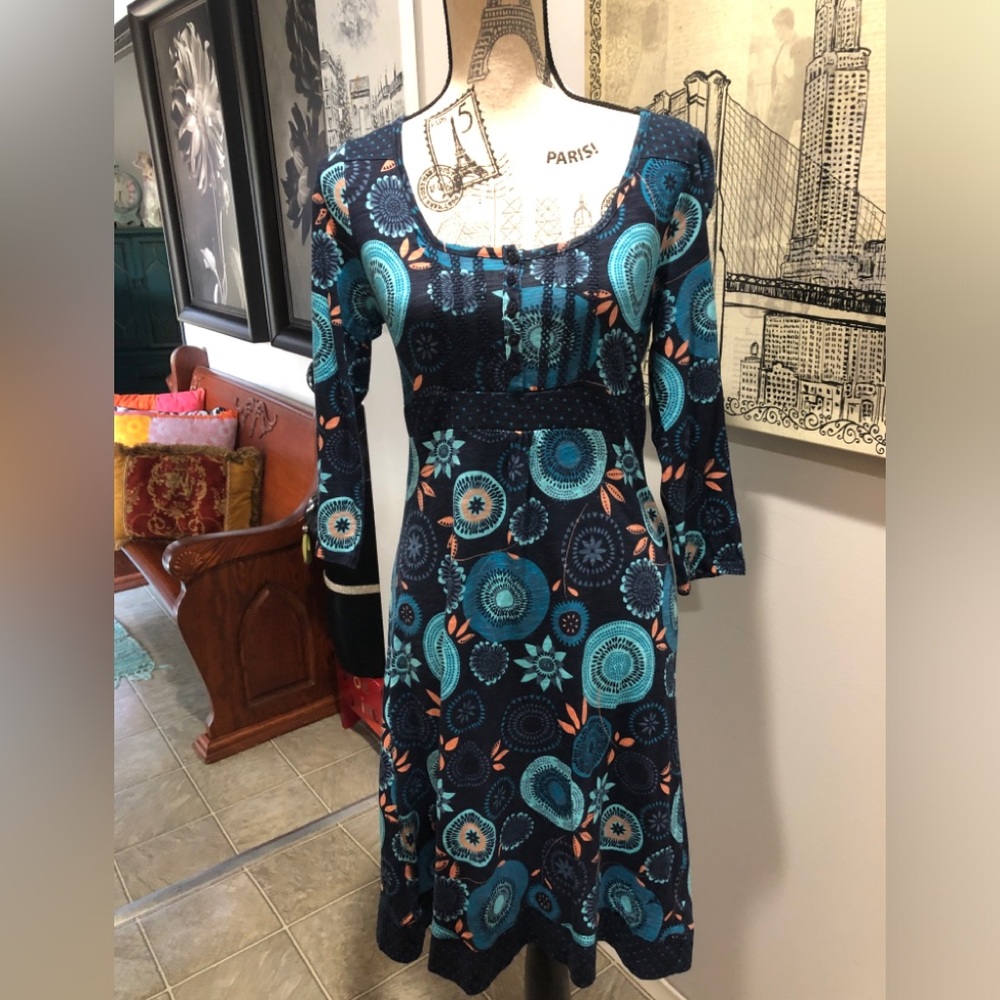 EUC Women’s Mantaray Faithful and True Patterned Dress